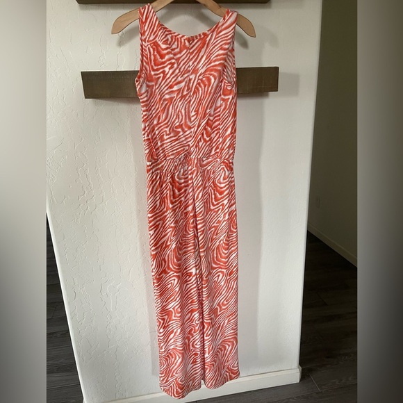 Calvin Klein| Groovy 70’s Style Wide Leg Jumpsuit in Bold Print—Size 4•••Coral - Picture 5 of 10